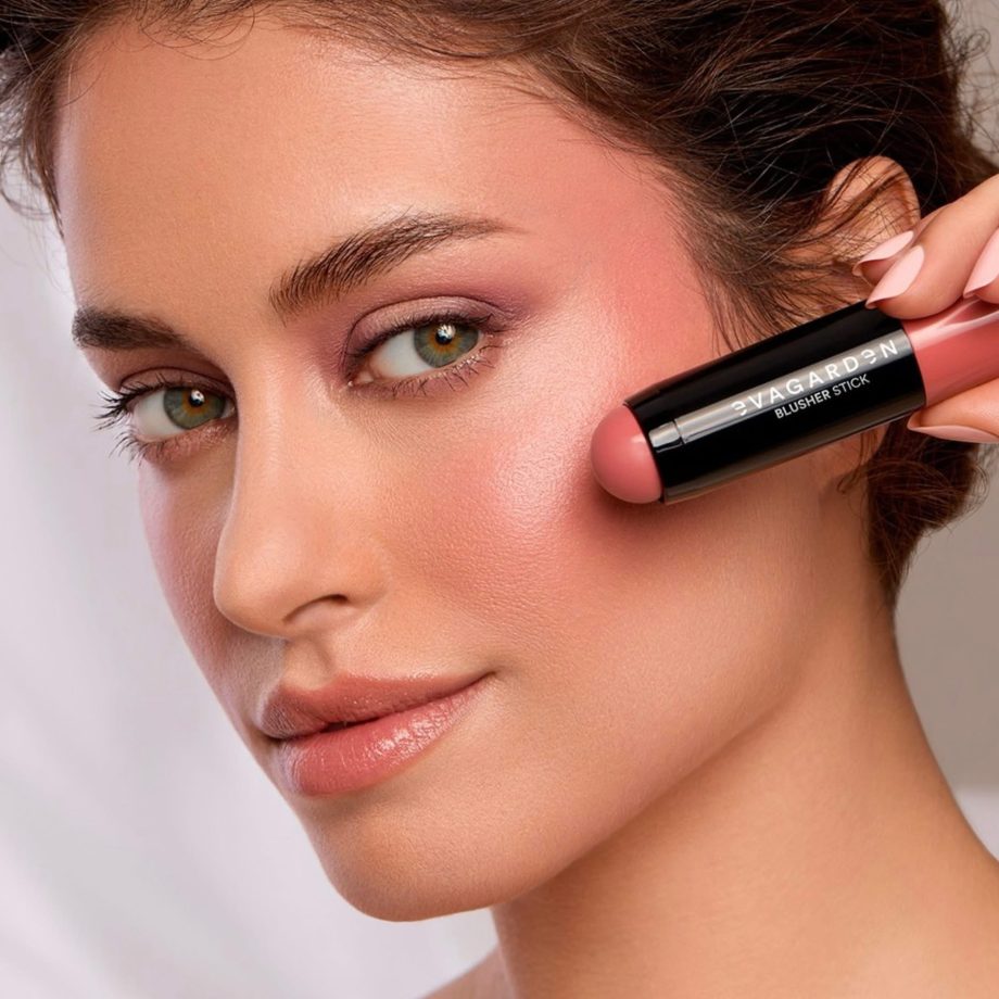 Evagarden Blusher Stick 76
