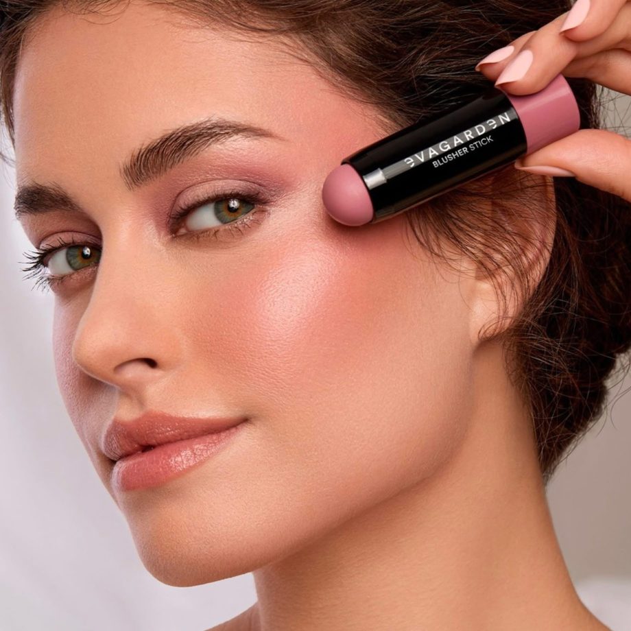 Eva Garden Blush Stick 78