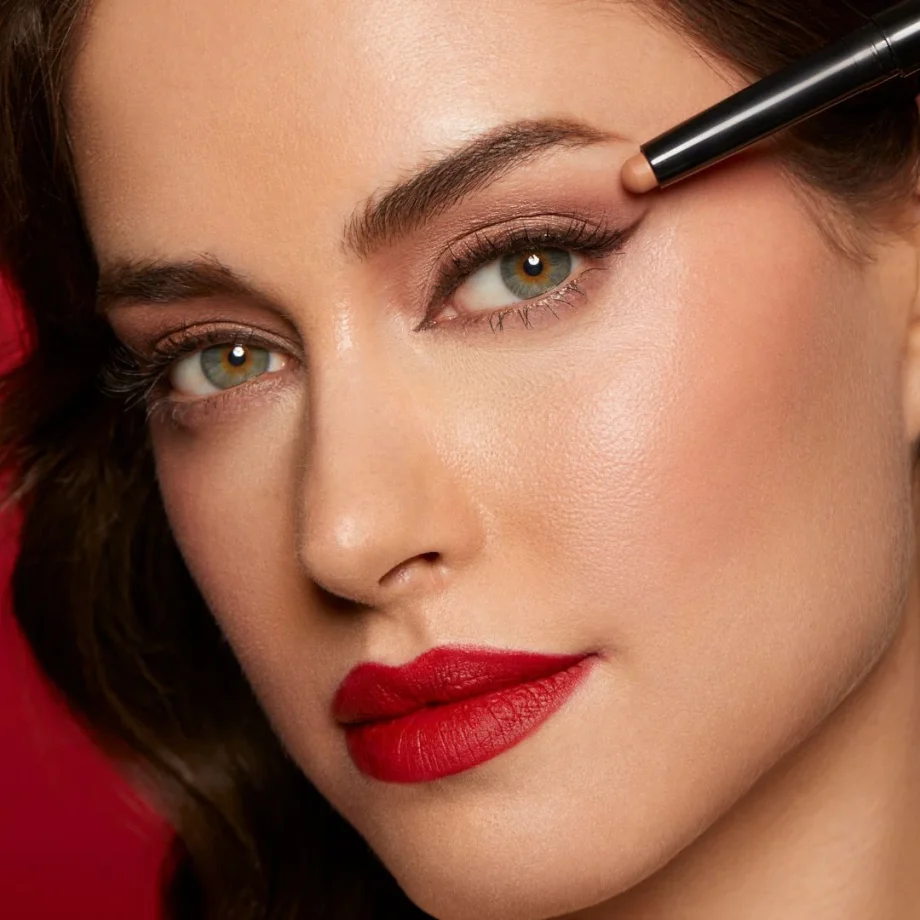 Easy Stay Eyeshadow 374